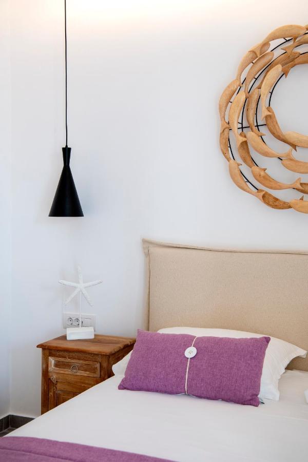 Corina Studios-Apartments Науса Екстериор снимка