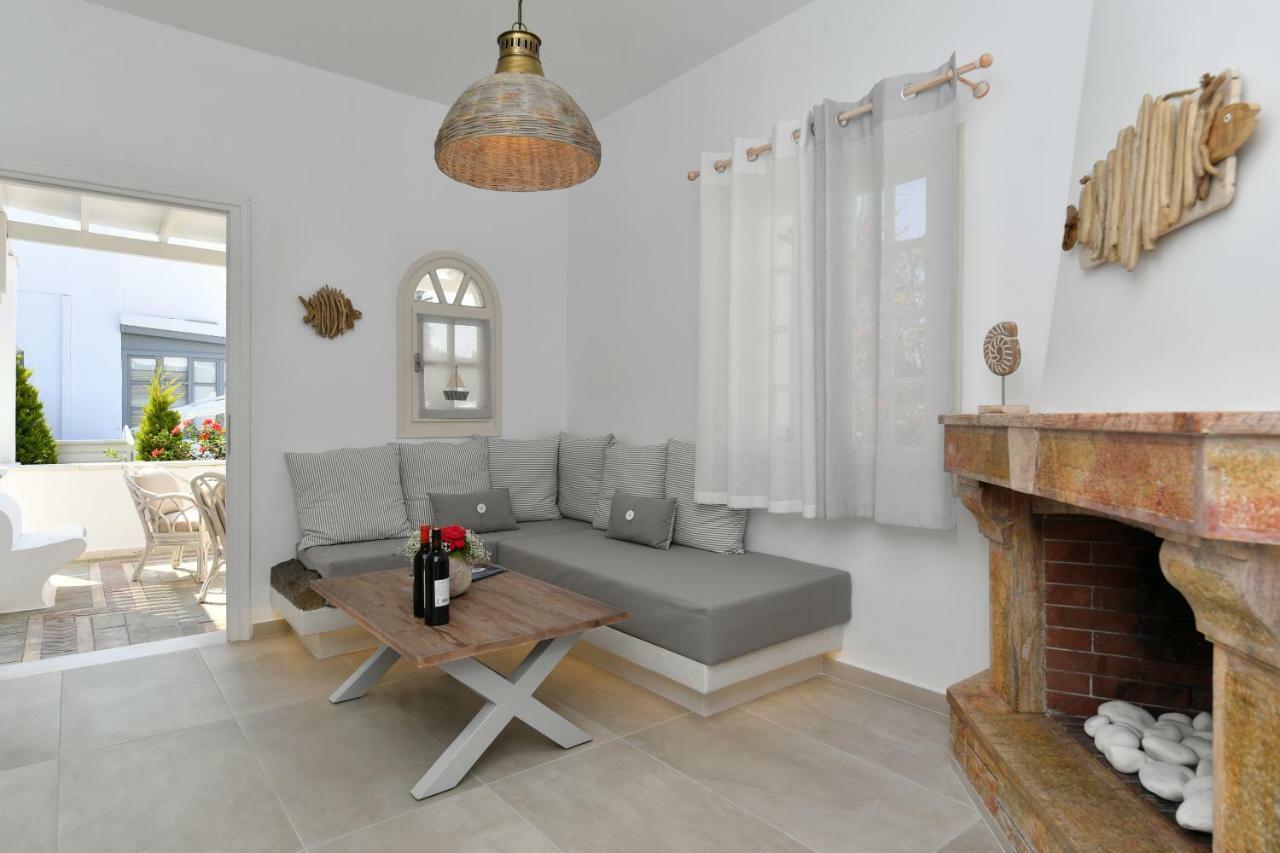Corina Studios-Apartments Науса Екстериор снимка