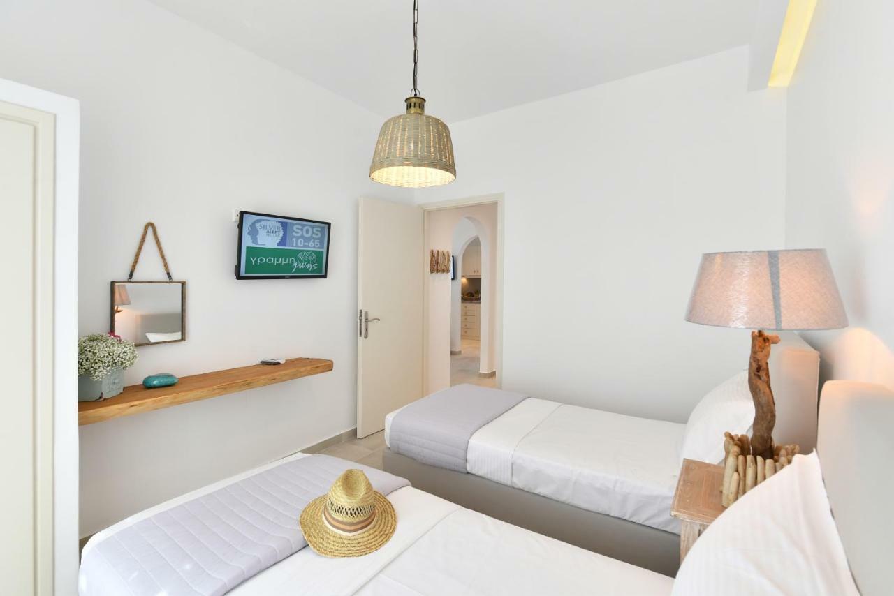 Corina Studios-Apartments Науса Екстериор снимка